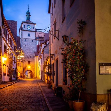 Gaestehaus Am Weissen Turm Rothenburg ob der Tauber Luaran gambar